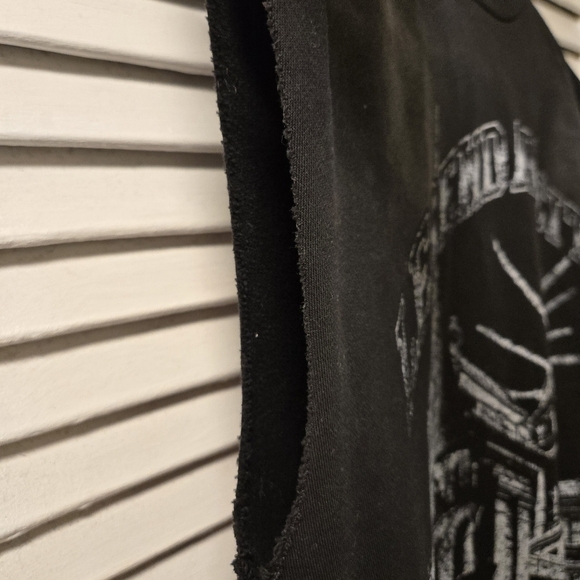 Legendary City Sleveless Muscle Sweatshirt Unisex Size M - Picture 3 of 7